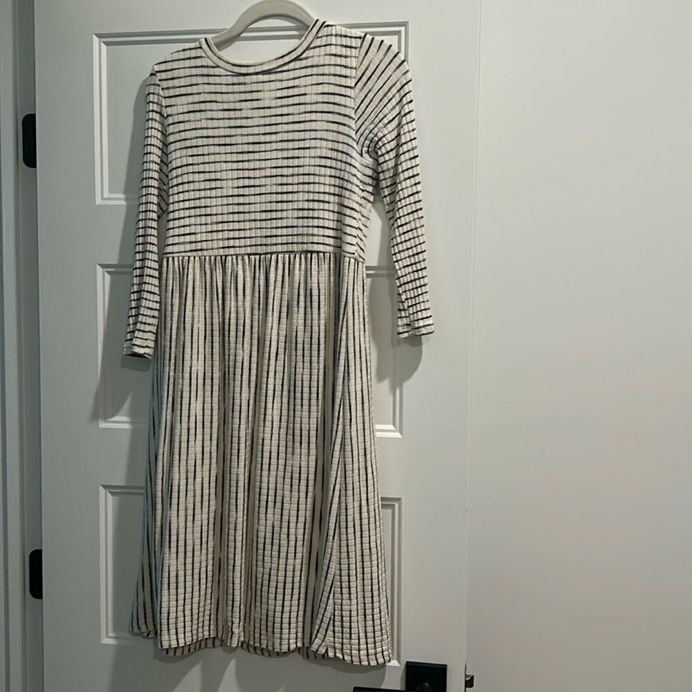 sew in love long sleeve maternity dress
